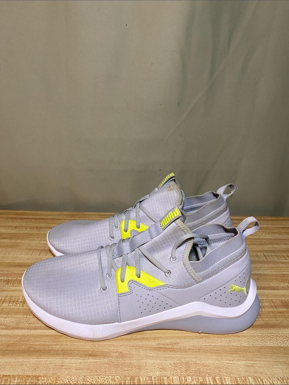 Puma Emergence High Rise Energy /Yellow Slip Foam Slip On men’s size 10.5